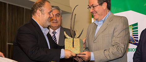 CAP Acero obtuvo premio de Responsabilidad Social CIDERE Bío Bío 2017