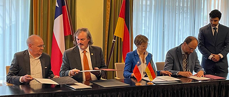 Siderúrgica Huachipato firma junto a Corfo, el Gobierno alemán y la empresa SMS acuerdo de cooperación para la producción de acero verde en Chile